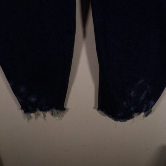Lane Bryant Flex Magic High Rise GF Straight Destructed Hems Jeans  Plus Sz 26 - Picture 3 of 6
